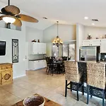 Charming Scottsdale Home With Pool, Hot Tub And Patio!
