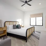 Luxe - Scottsdale Desert Elegance - Private Pool&Hot Tub