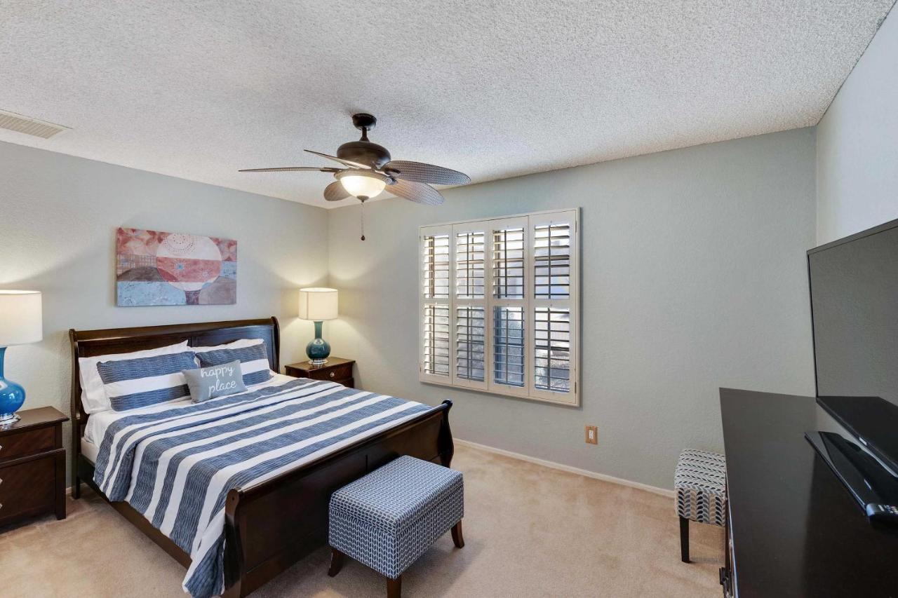 Charming With Pool, Hot Tub And Patio! *