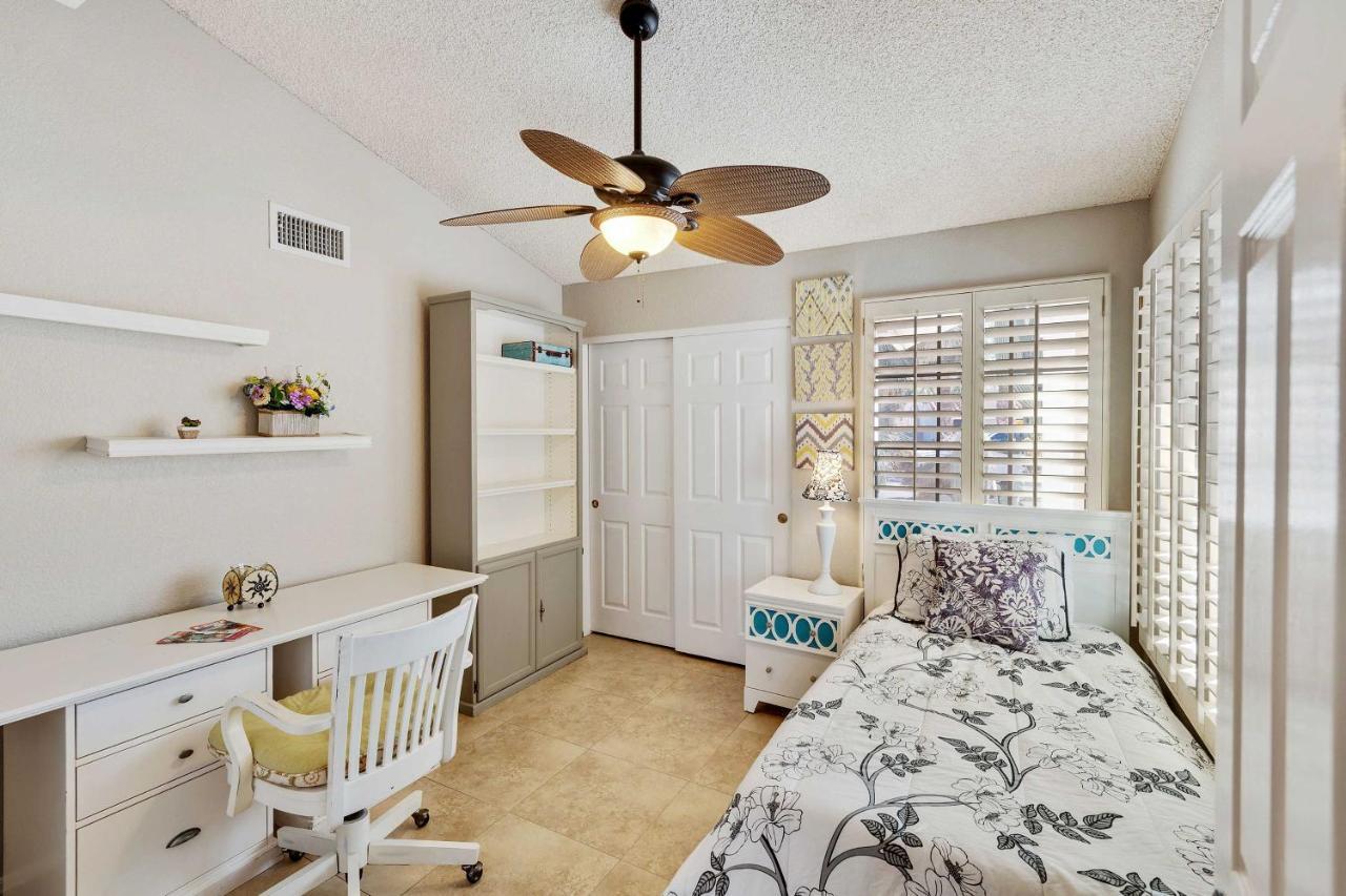 Holiday home Charming With Pool, Hot Tub And Patio! Scottsdale