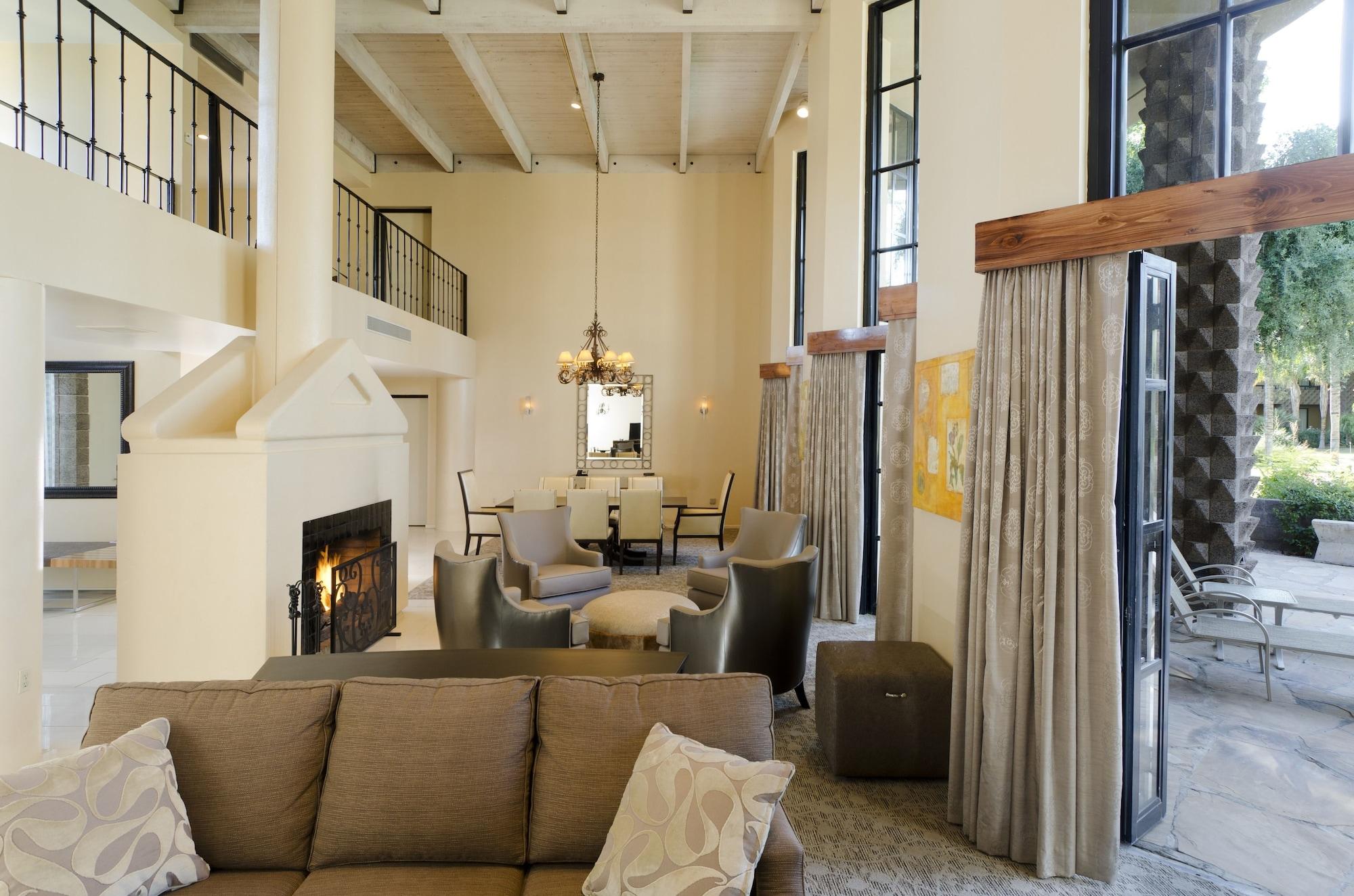 Resort Doubletree By Hilton Paradise Valley