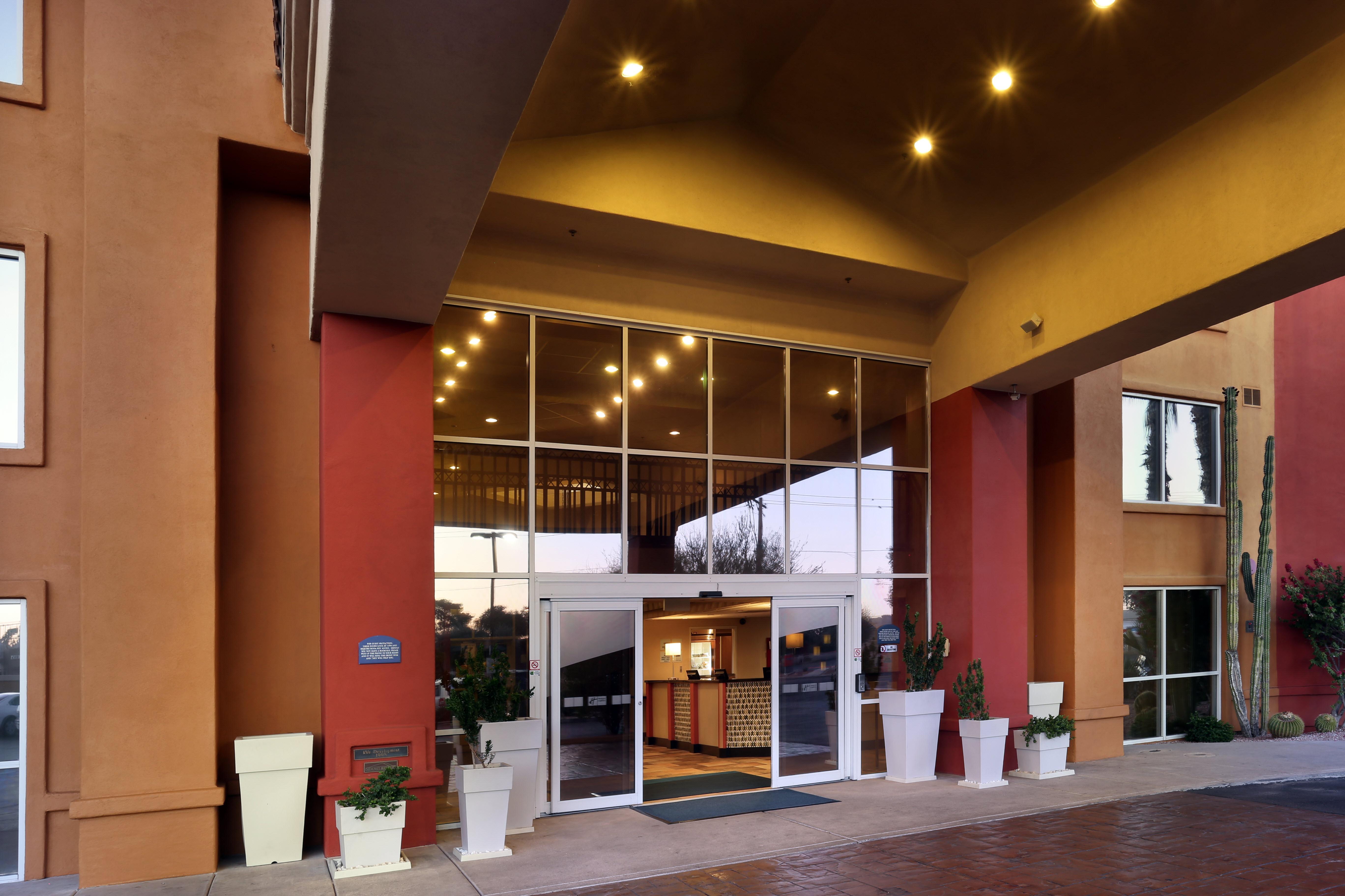 Express & - Old Town, An Ihg Resort 3*