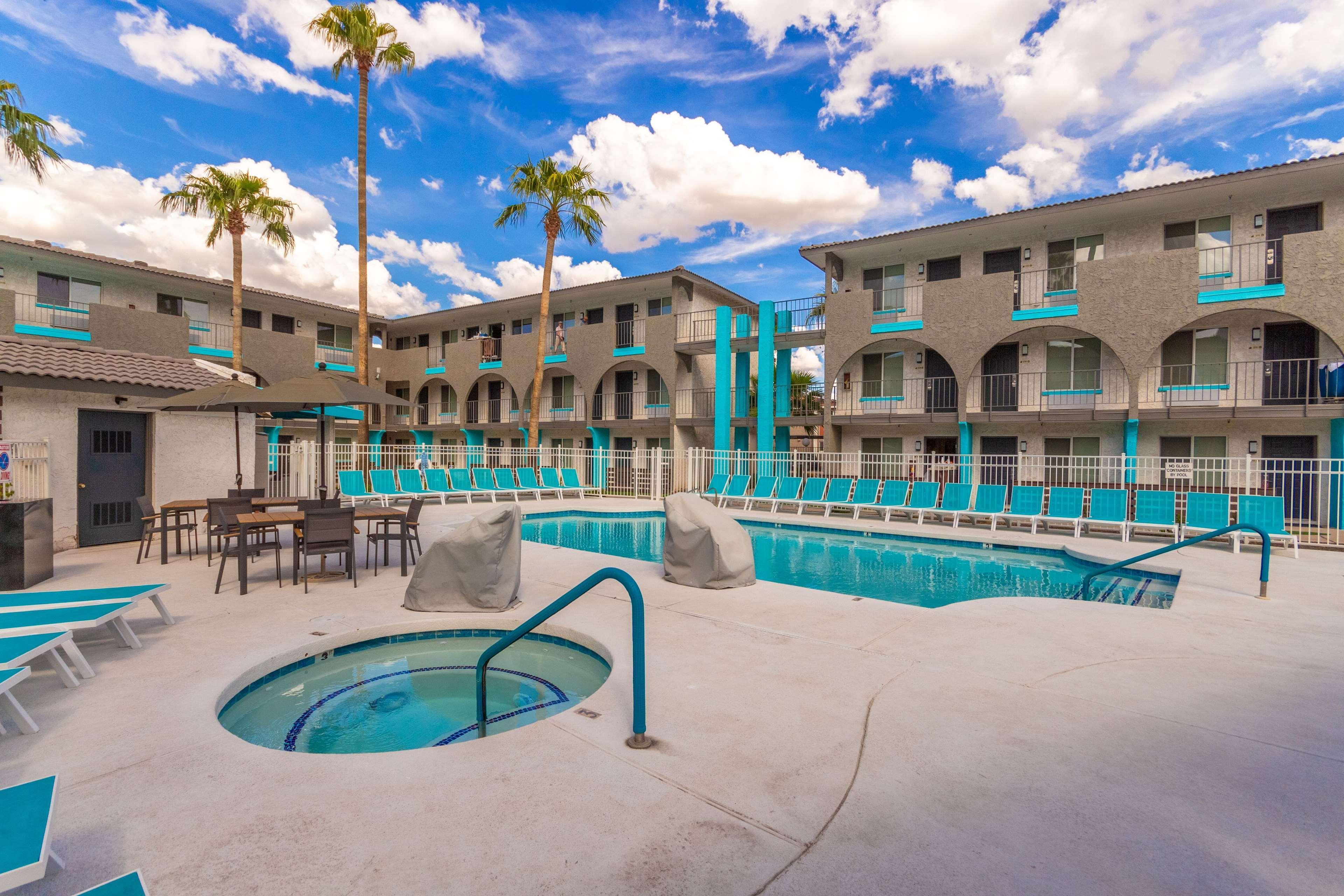 Hotel Bixby