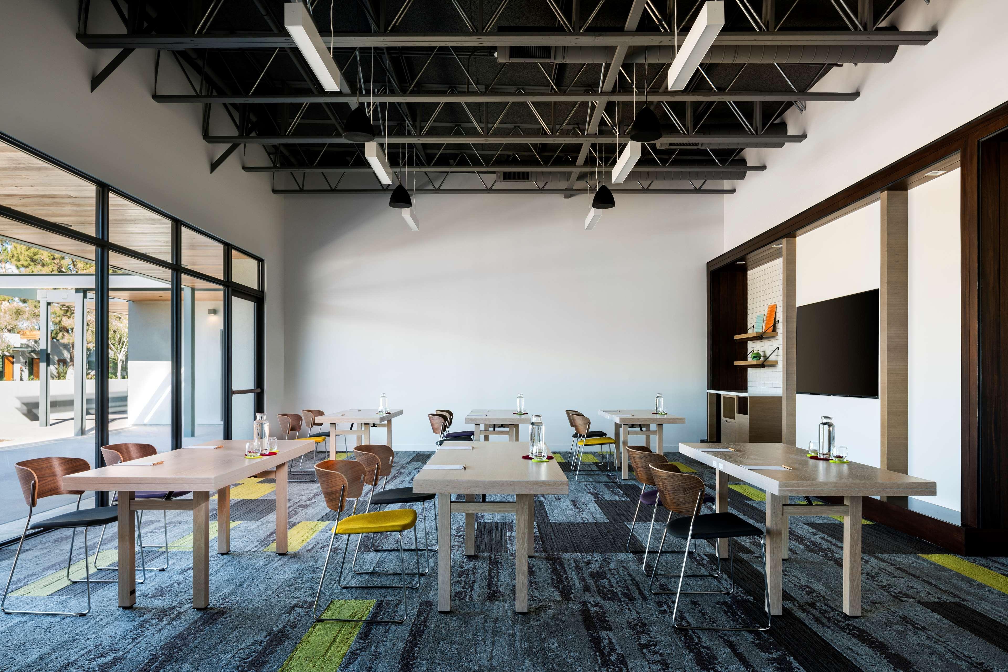 Andaz & Resort