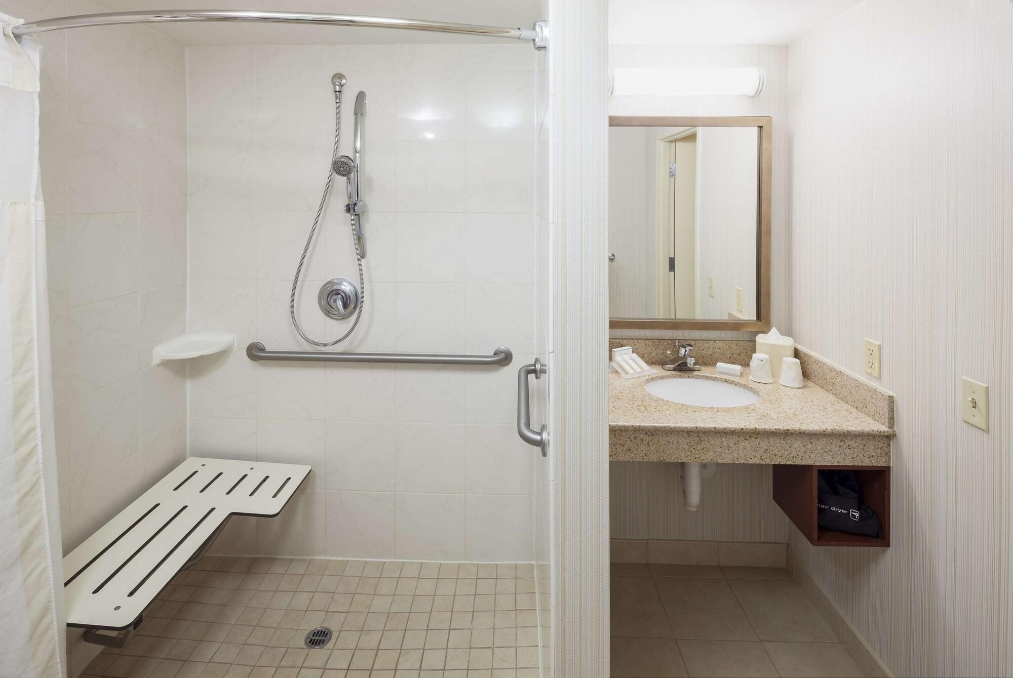 Hilton Garden North/perimeter Center