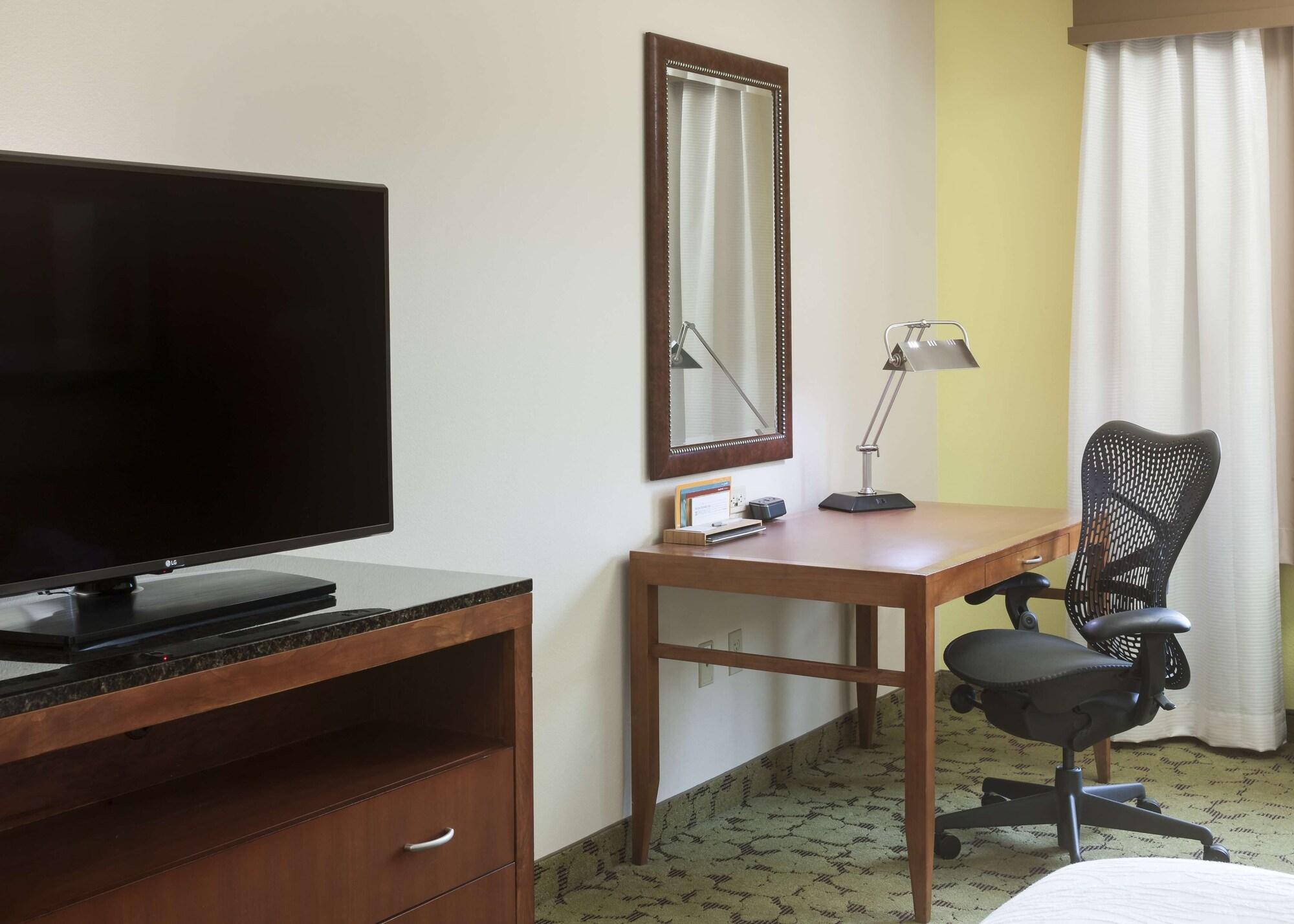Hotel Hilton Garden North/perimeter Center 3*