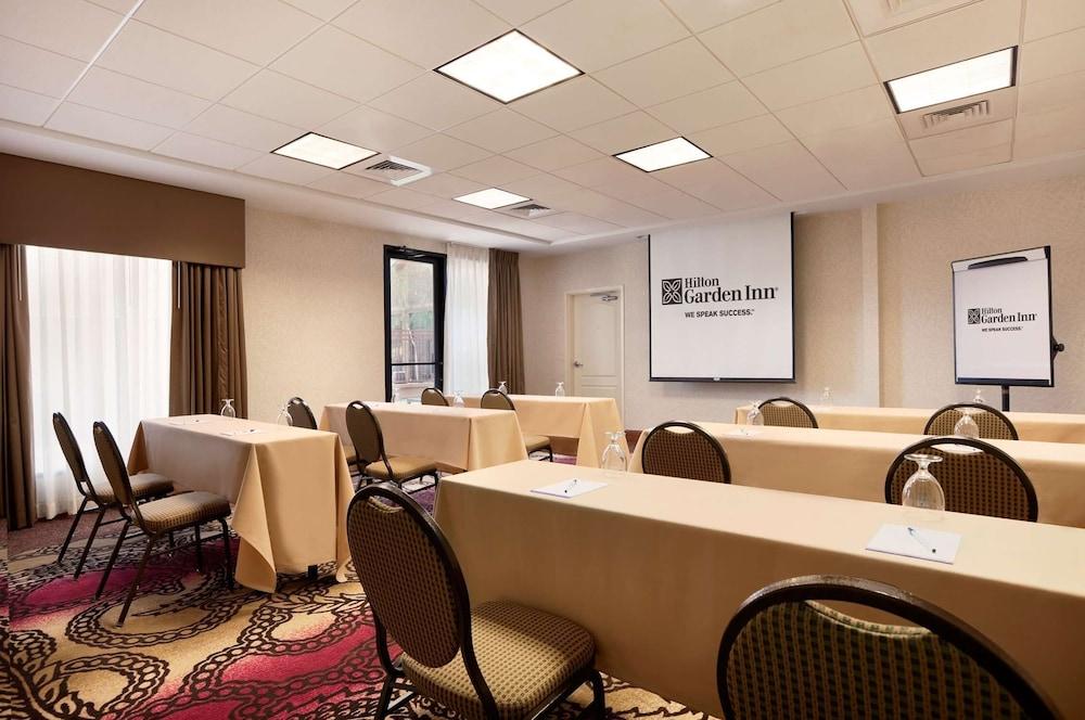 Hilton Garden North/perimeter Center Scottsdale