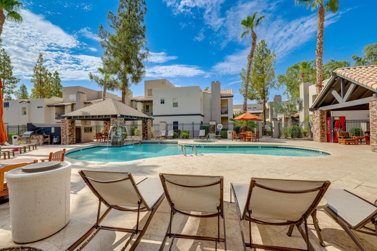 Apartment Lovely Retreat Pool And Hot Tub Access!