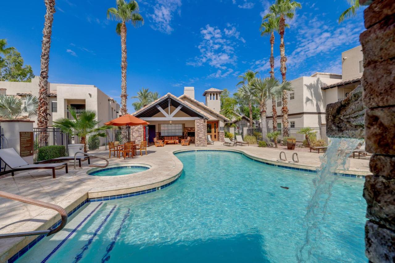 Lovely Retreat Pool And Hot Tub Access! * Scottsdale