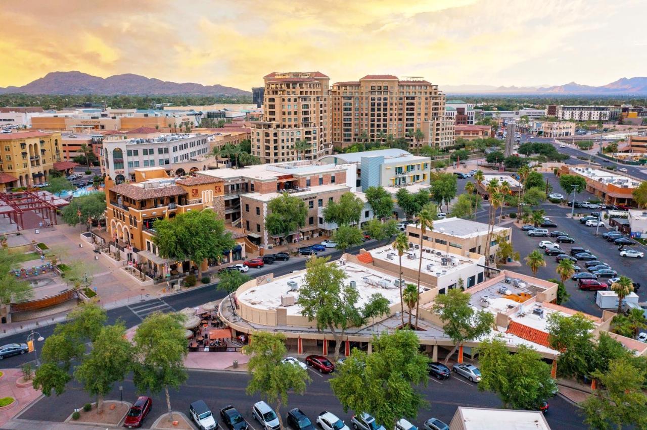 Live Above Shops And Restaurants In Oldtown