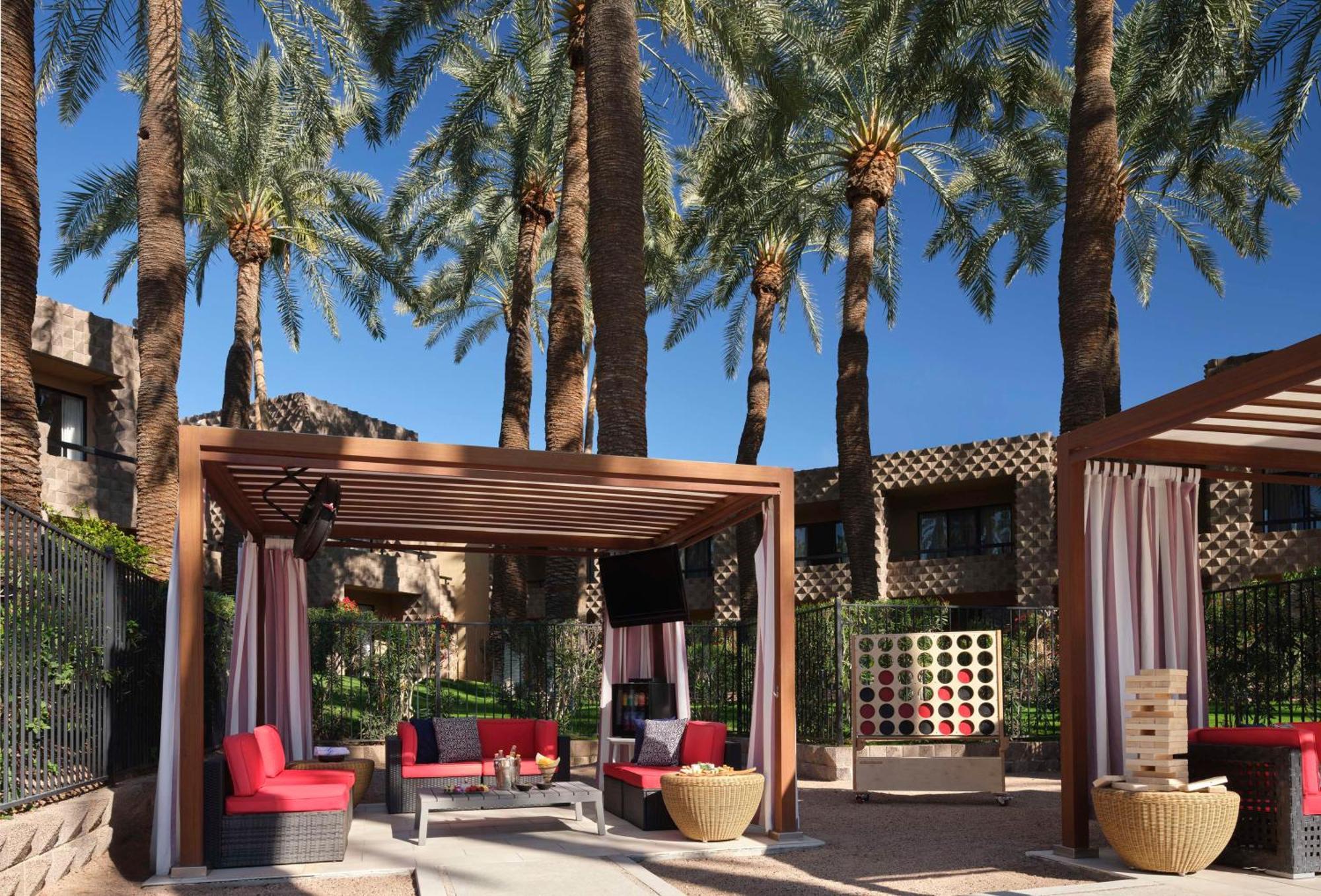 Doubletree By Hilton Paradise Valley Resort 4*
