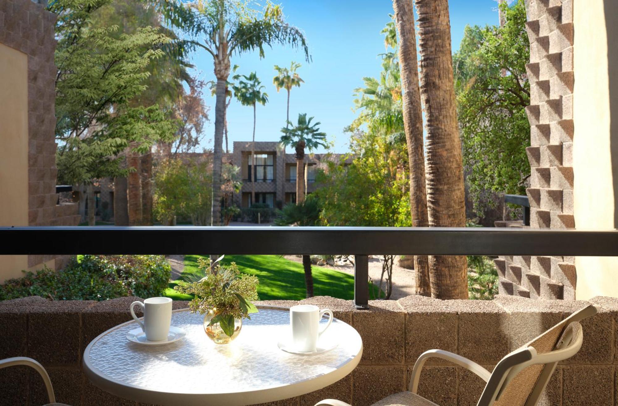Doubletree By Hilton Paradise Valley 4*