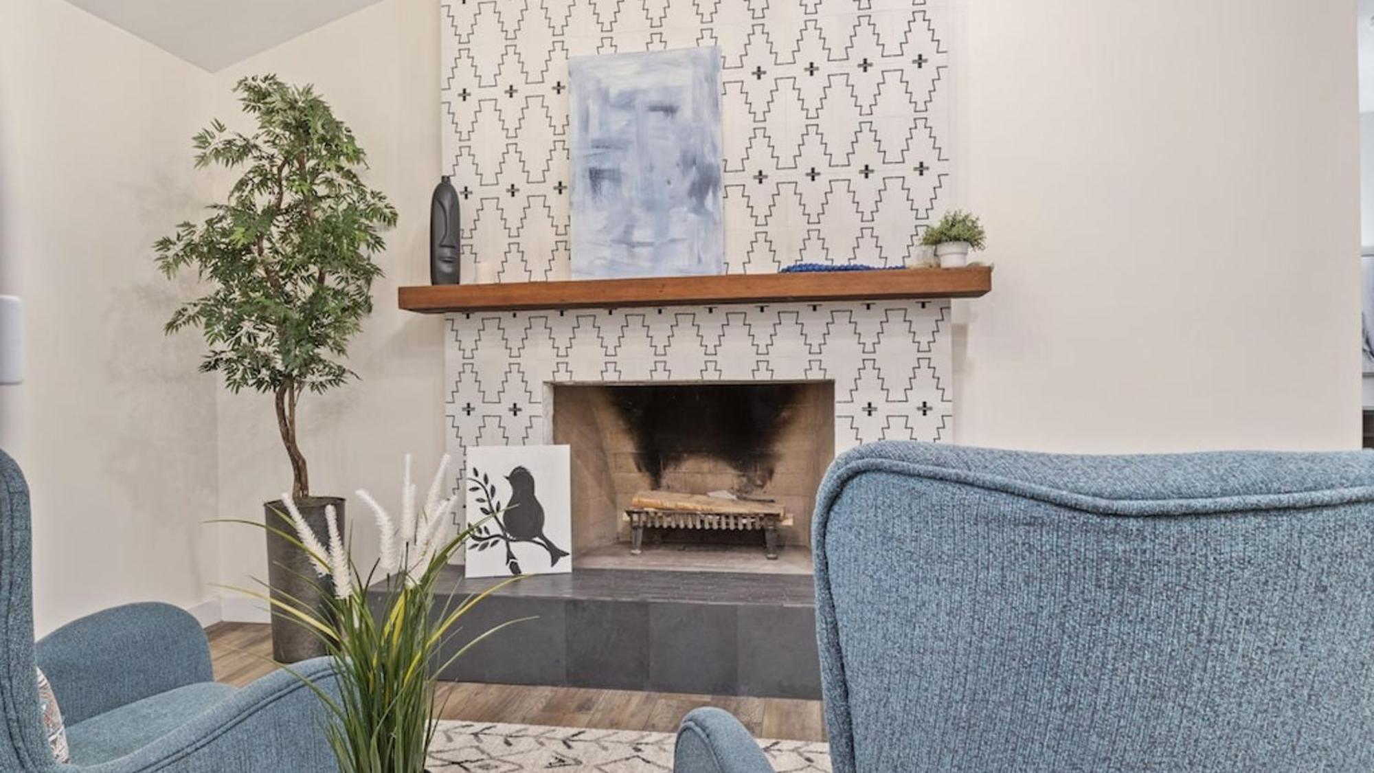 Casa de férias Just Listed Modern Classy 4 Bdrm Heart Of Oldtown