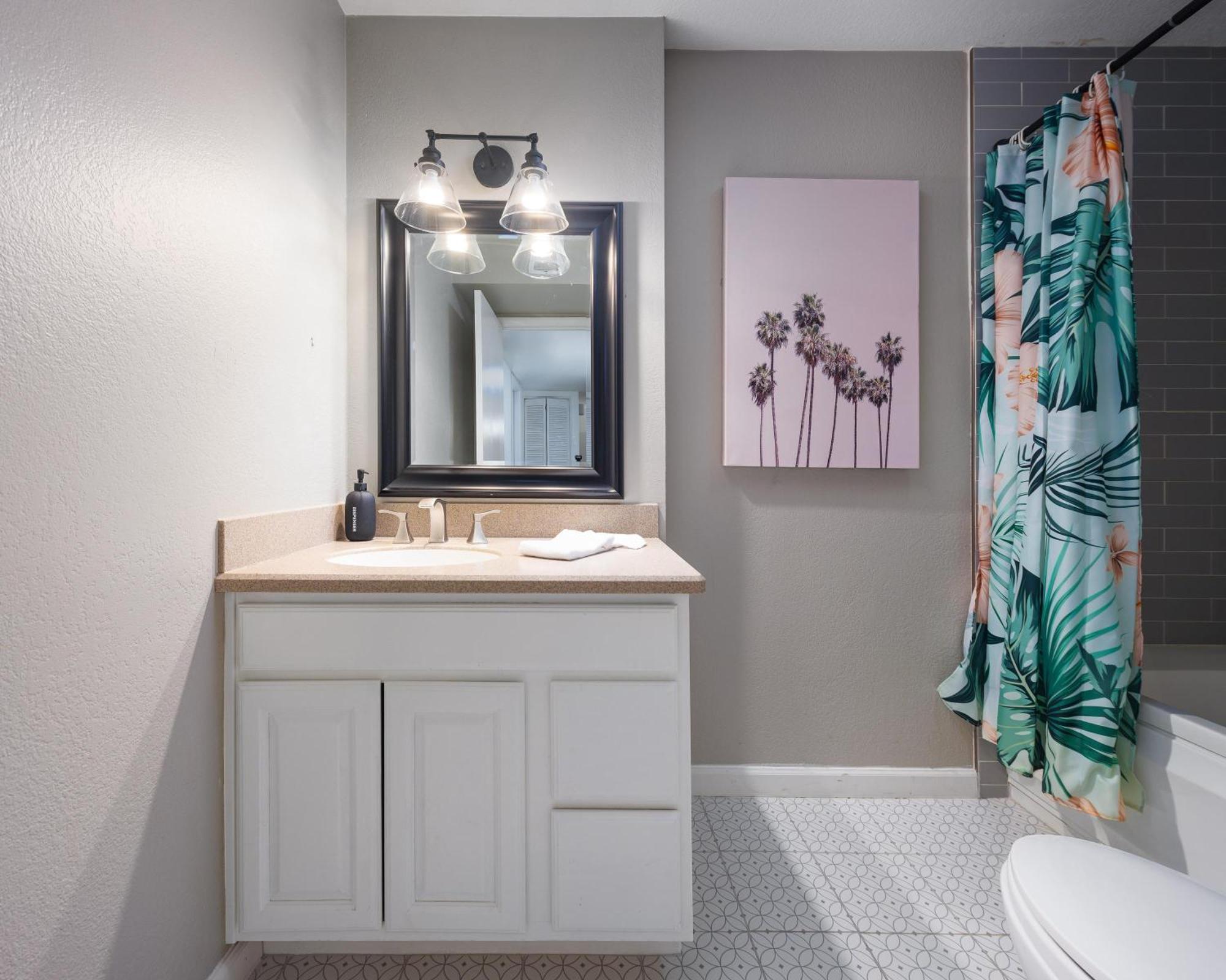 Modern Tropics * Scottsdale