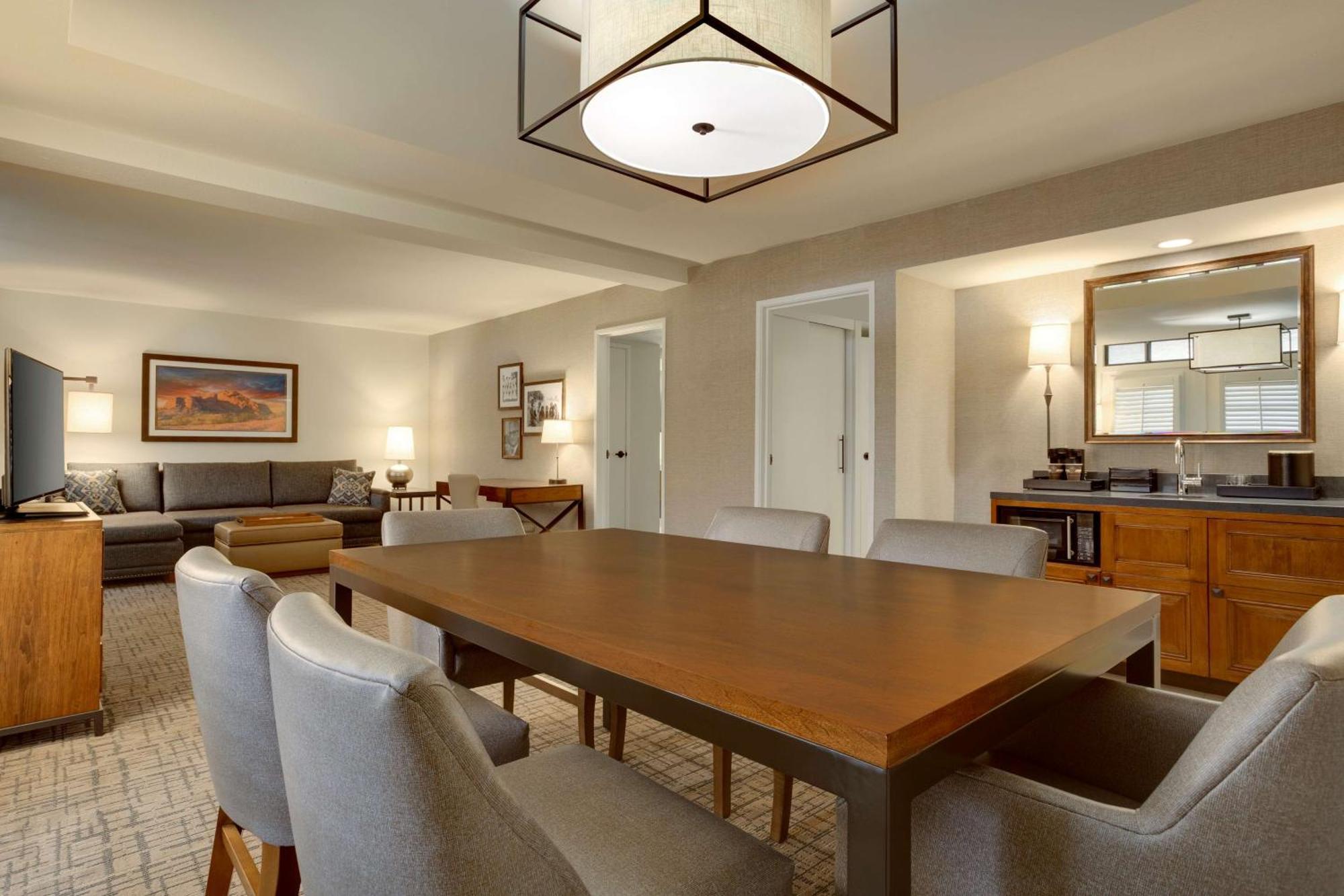 Embassy By Hilton 4*