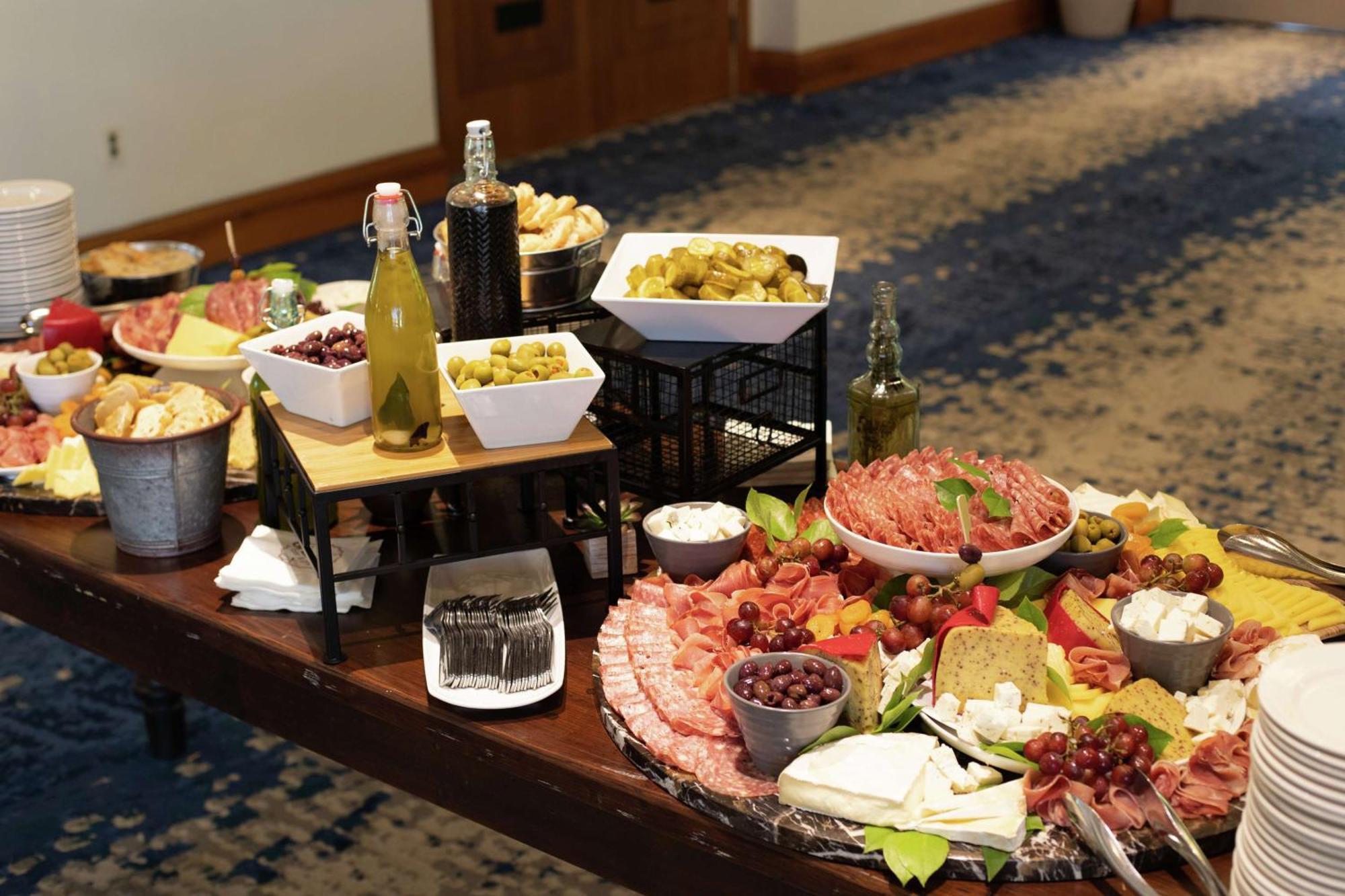 Resort Embassy By Hilton 4*