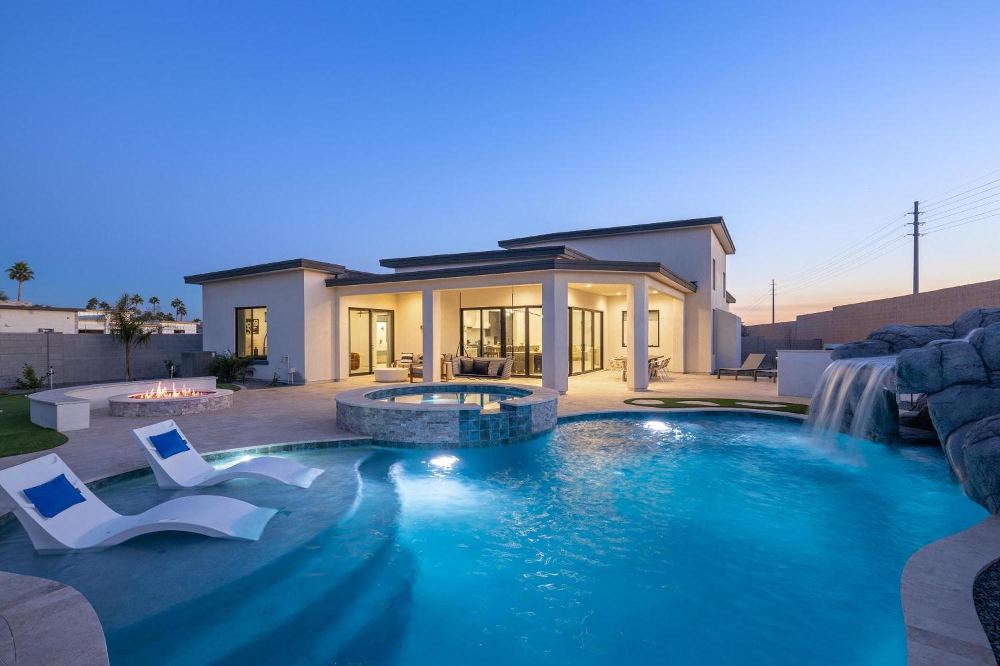 Luxe - Scottsdale Desert Elegance - Private Pool&Hot Tub Holiday home Scottsdale