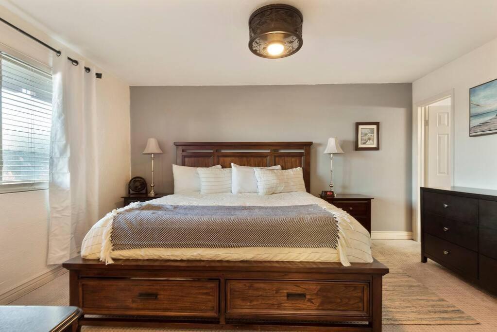 Old Town With 2 King Size Scottsdale