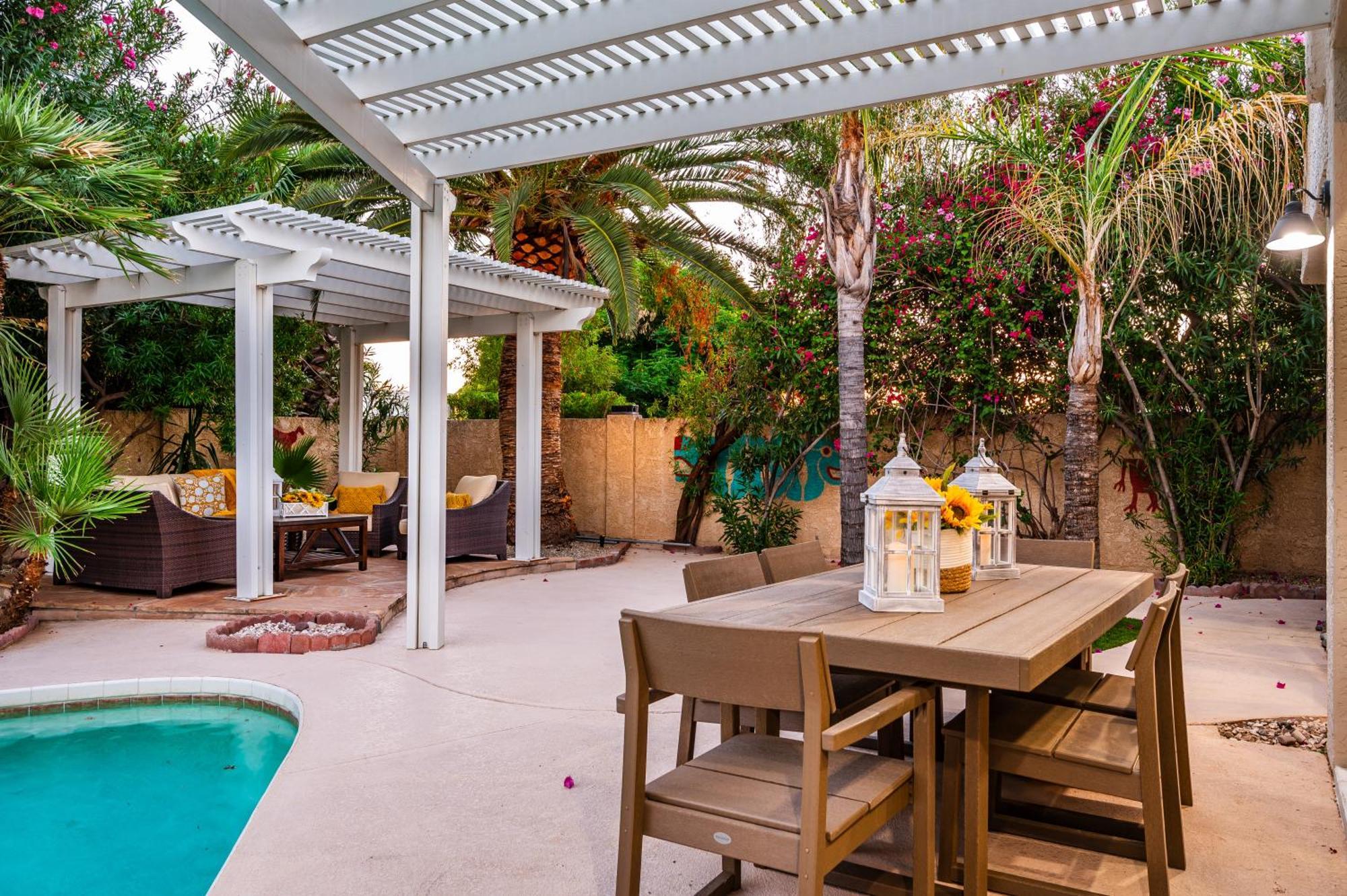 Casa de férias Game Nights Swimming And Whispering Palms