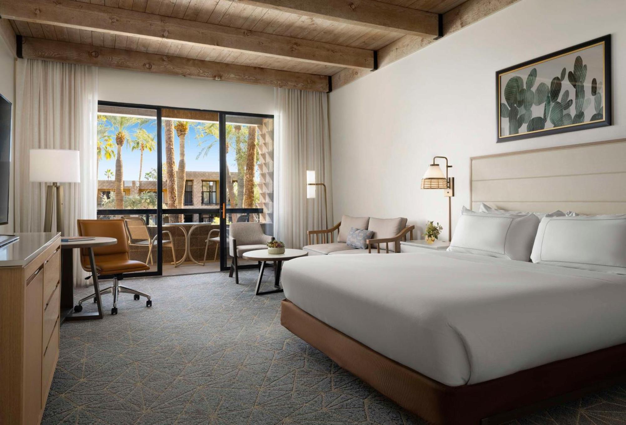 Doubletree By Hilton Paradise Valley Resort 4*