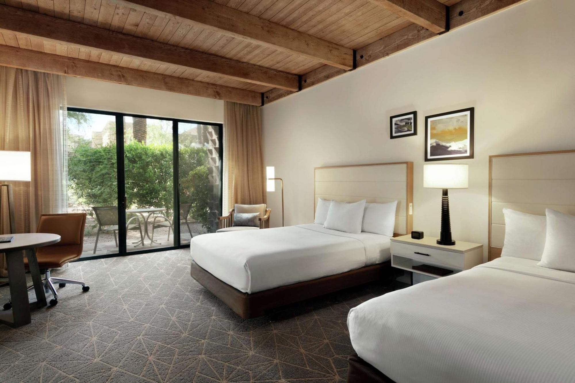 Doubletree By Hilton Paradise Valley 4*