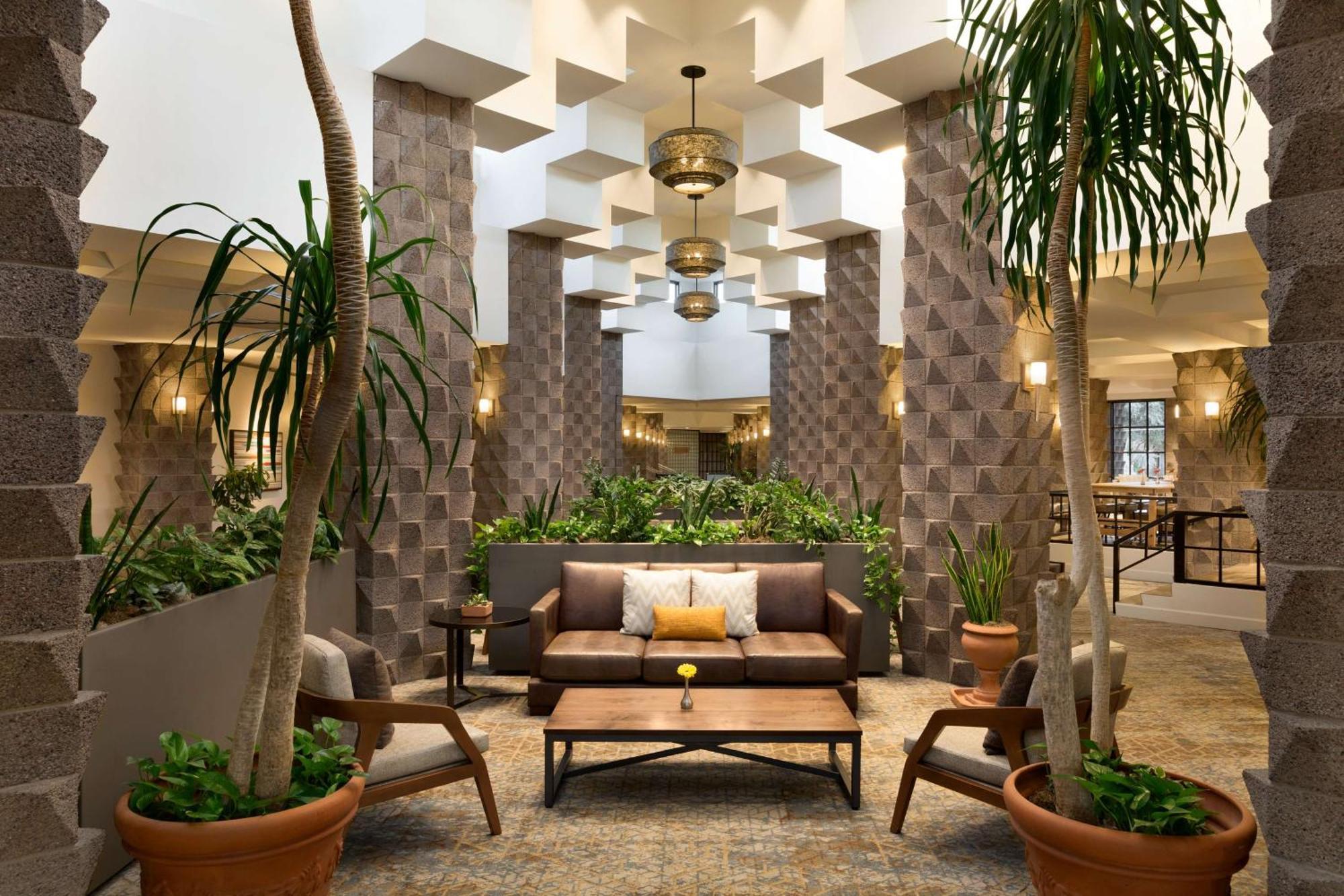 Doubletree By Hilton Paradise Valley Resort 4*