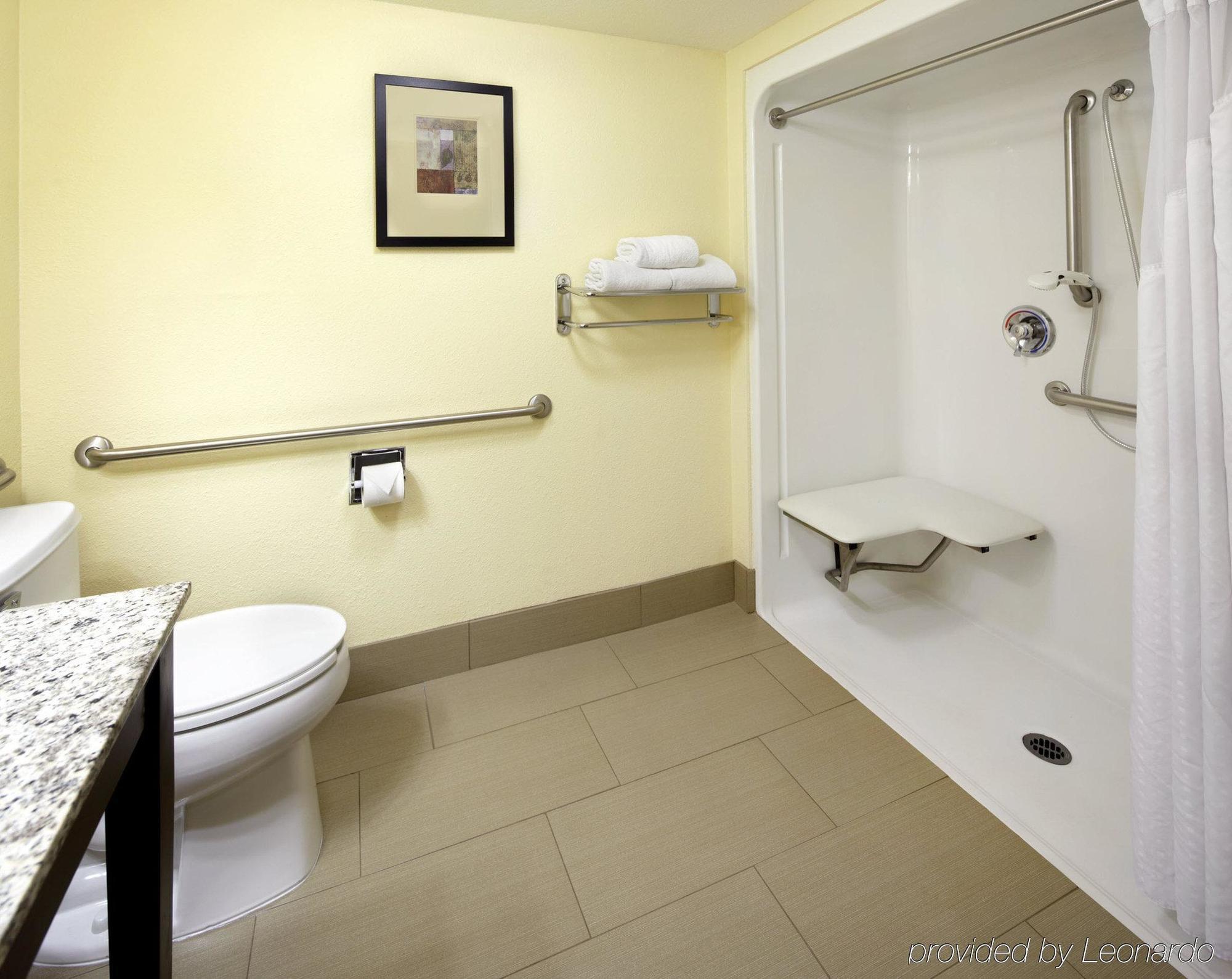 Resort Express & - Old Town, An Ihg
