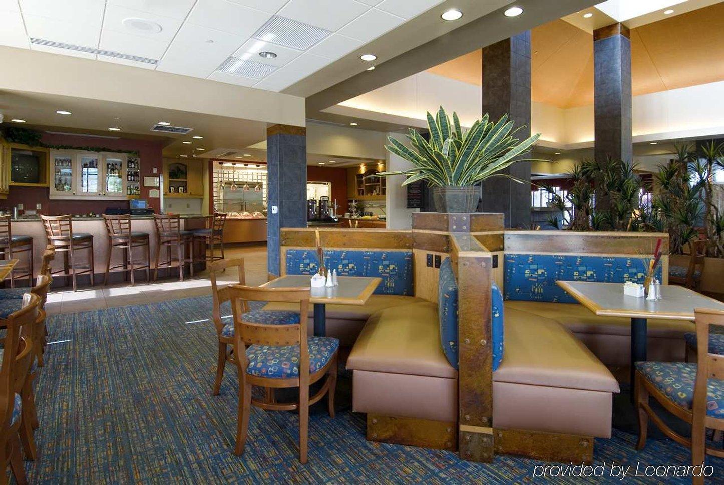 Hilton Garden North/perimeter Center 3*