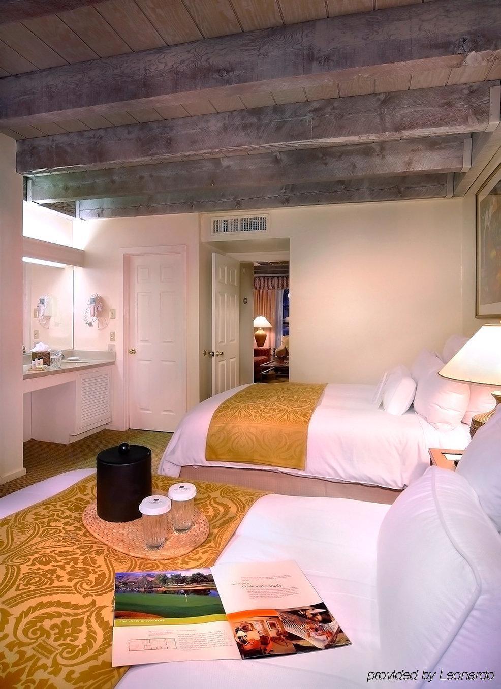 Cottonwoods & Hotel Scottsdale