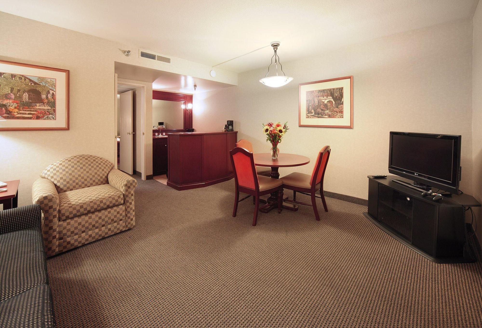 Embassy By Hilton Resort Scottsdale