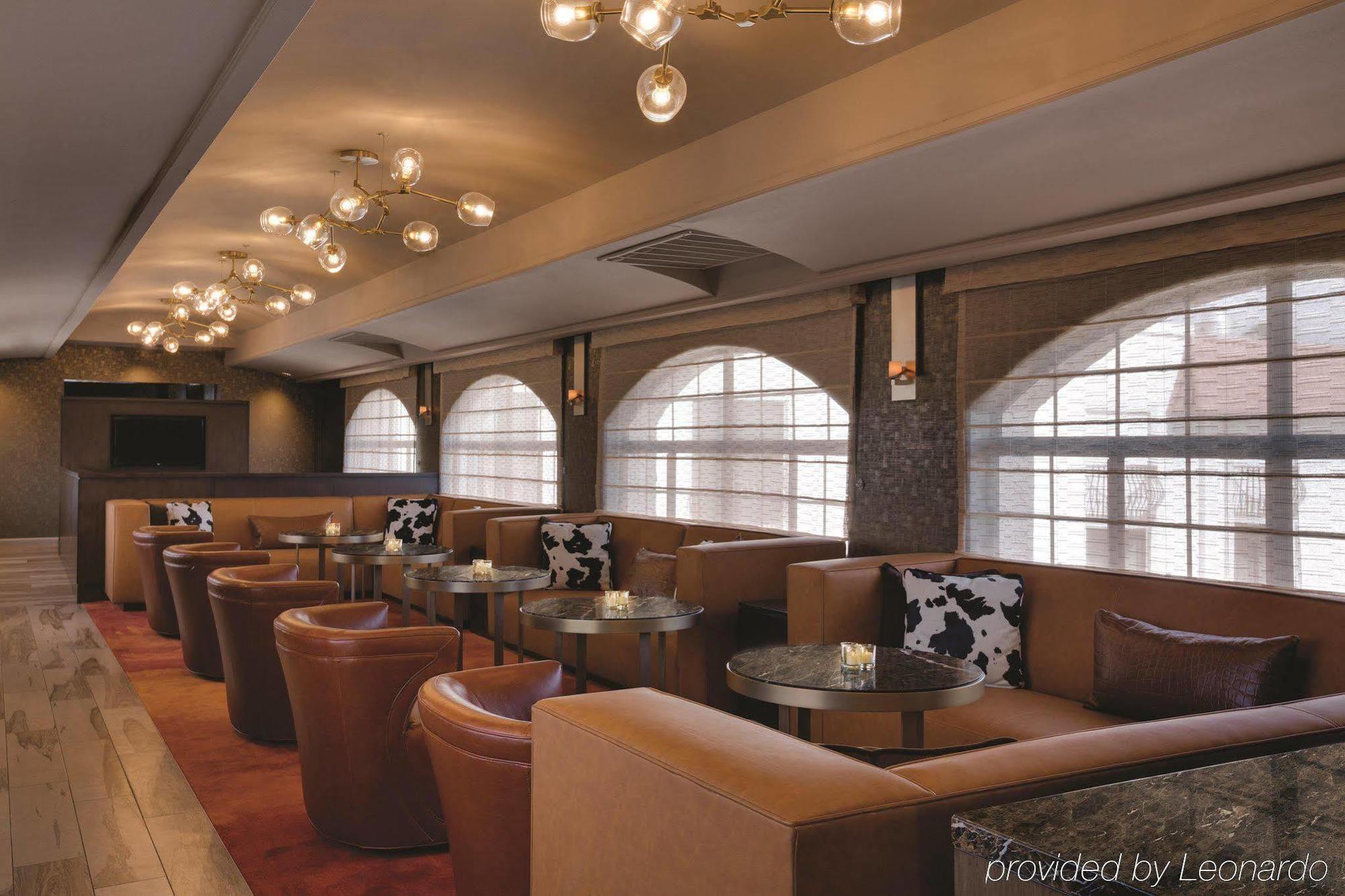Resort Embassy By Hilton Scottsdale