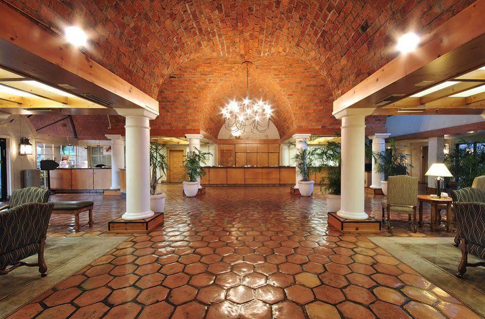 Embassy By Hilton Resort 4*