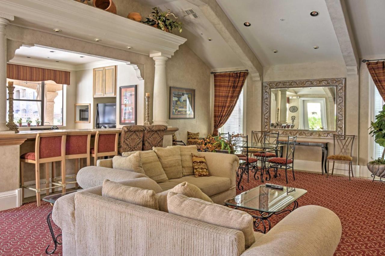 Pool Access, 1 Mi To Westworld Apartamento *
