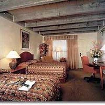 Hotel Cottonwoods &