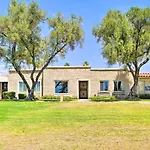 Sunny Scottsdale Townhome - Walk To Trolley And Lake