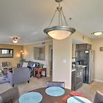 Scottsdale Condo On Golf Course With Pool Access!