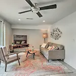 Chic Scottsdale Home With Balcony, Walk To Old Town!