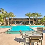 Scottsdale Condo With Pool And Patio, 5 Mi To Old Town