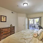 Resort-Style Scottsdale Condo - Pet Friendly!