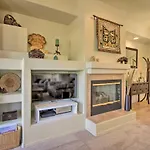 Scottsdale Condo With Balcony And Resort Amenities!