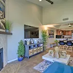 Scottsdale Condo With Golf Course And Mountain Views!