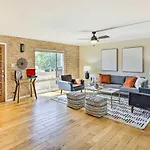 Stunning Old Town Condo Pool And Sunset Views!