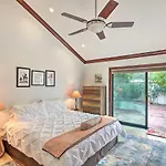 Central Scottsdale Townhouse With Pool Access!