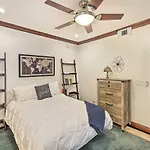Central Scottsdale Townhouse With Pool Access!