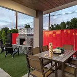 Bella Rosa- Close To Old Town With Pool & Hot Tub