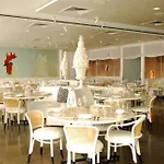Hotel Theodore