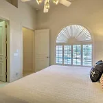 Lavish Paradise Valley Home With Sports Court And Pool
