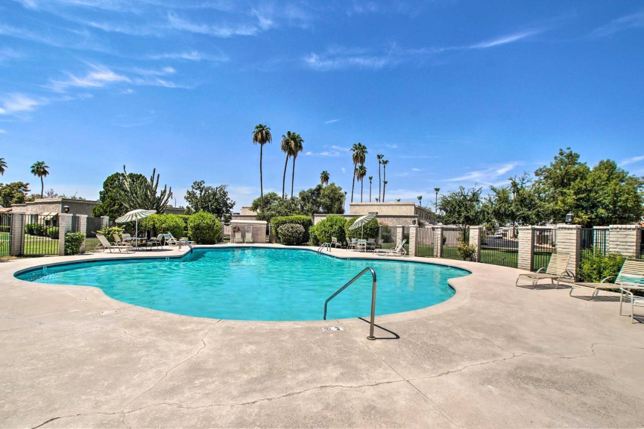 Sunny Townhome - Walk To Trolley And Holiday home