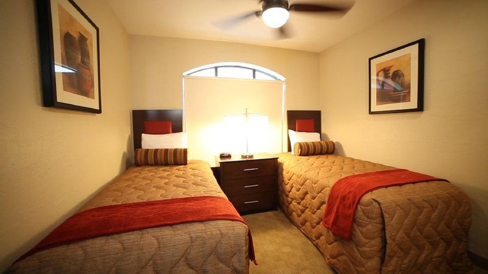 Camelback 4*