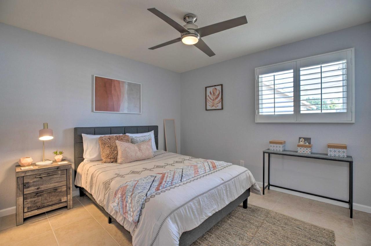 Holiday home Modern Gem With Pool, Games, Patio And Scottsdale